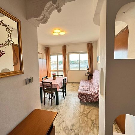 Imperiale Apartment Tirrenia Eksteriør bilde