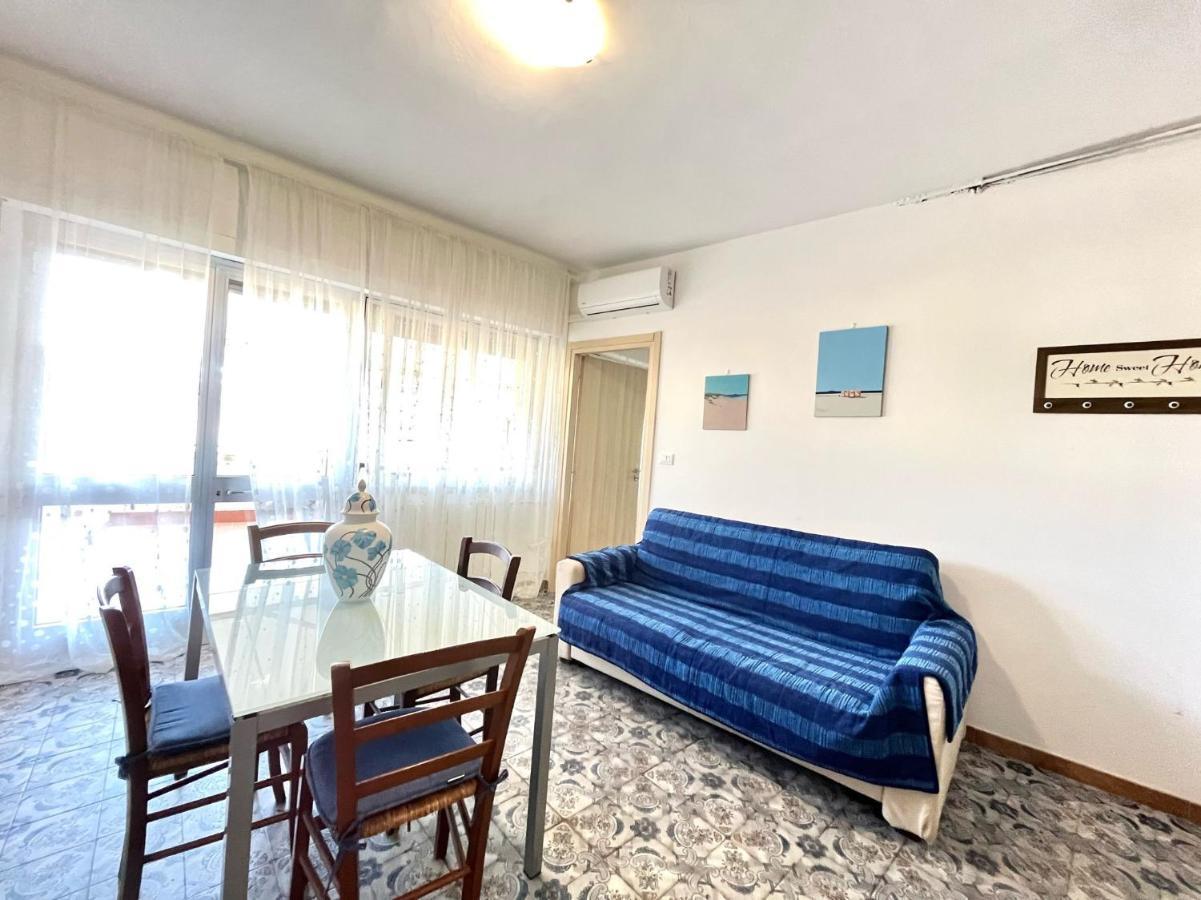 Imperiale Apartment Tirrenia Eksteriør bilde