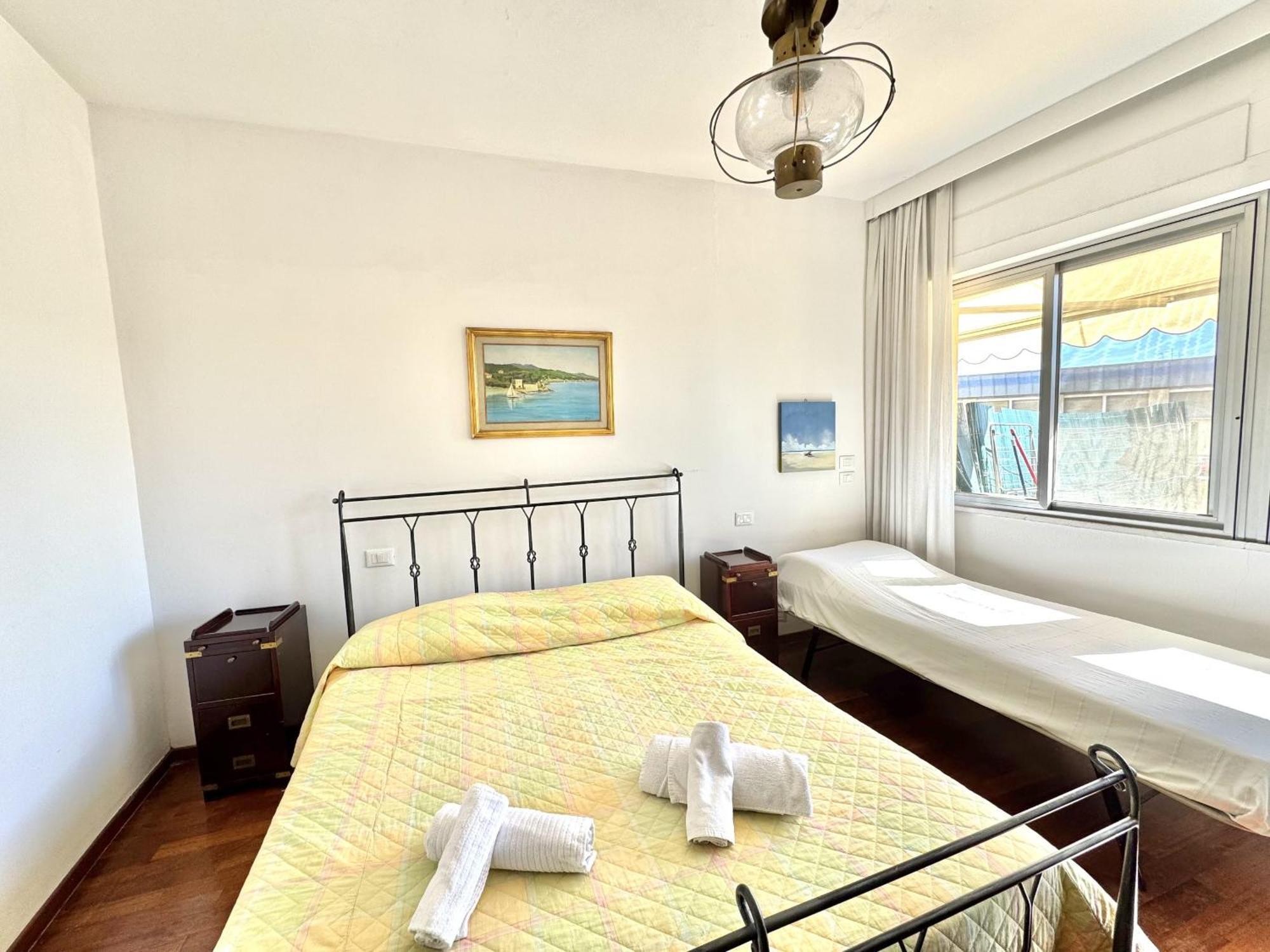 Imperiale Apartment Tirrenia Eksteriør bilde